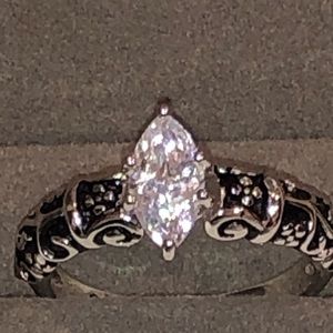 Sterling Silver  Marquis ring